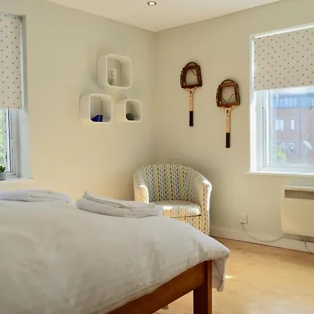 Appartement Contemporary 2 Bedroom In City Centre *